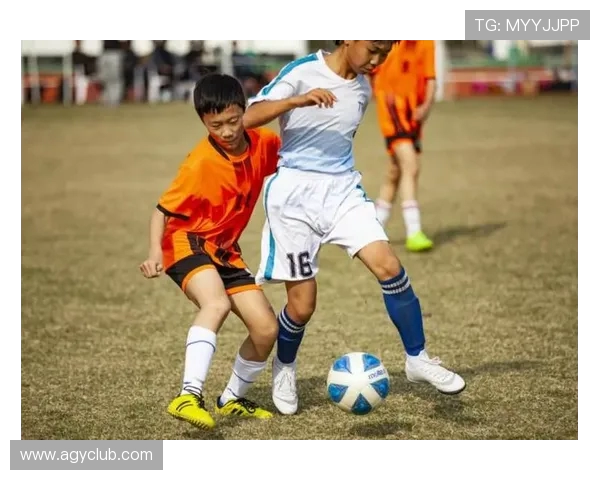 初二足球比赛最新结果查询与各校战绩分析